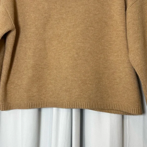 LOFT Waist Patch Pocket Cardigan Button Front Sweater Camel Womens Medium - Picture 8 of 11